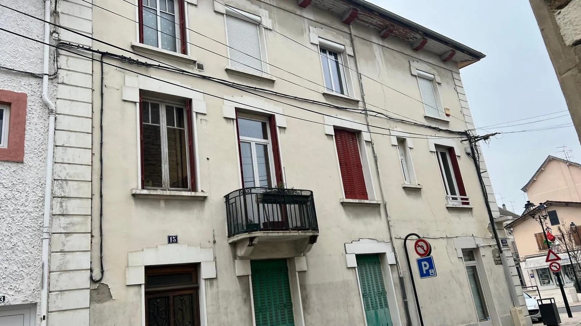 Apartment Appartement Centre-Ville Tres Spacieux Avec 4 Chambres La Tour-du-Pin France